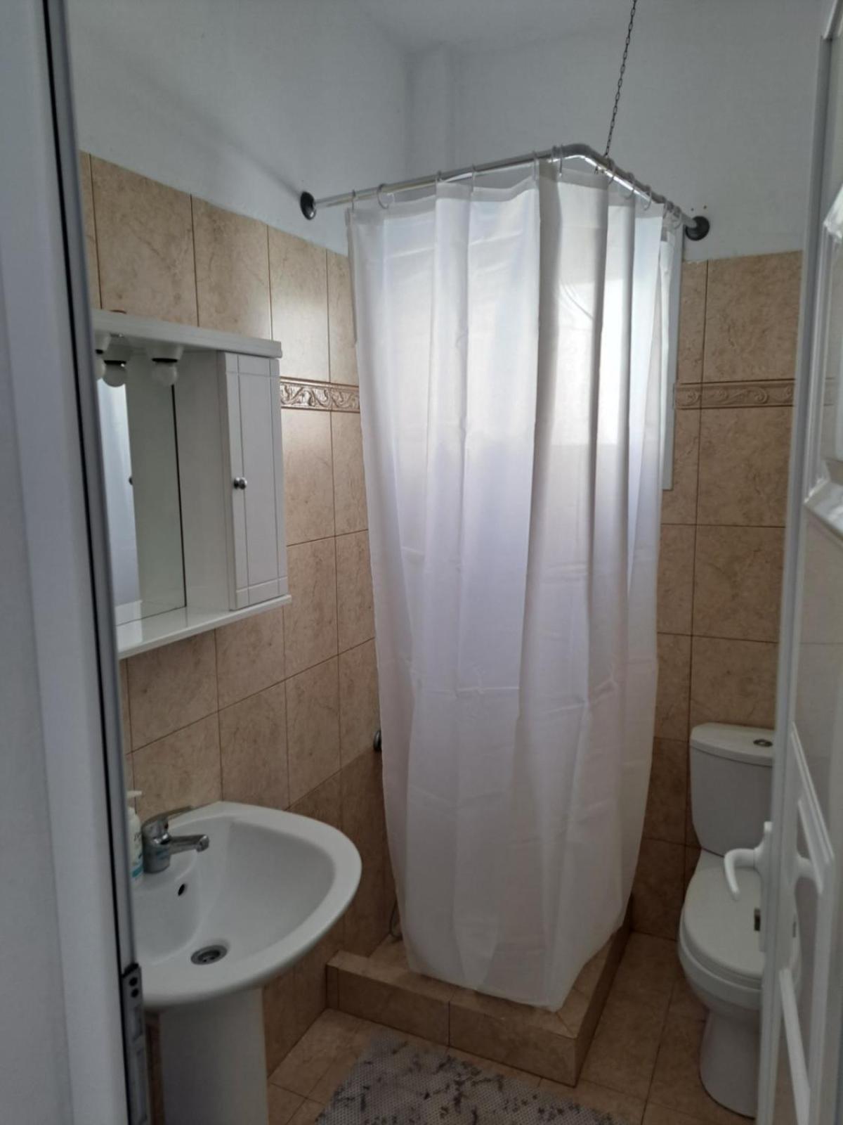 Apartment With Sea View And Balcony 60M From Beach Aegina Exterior photo